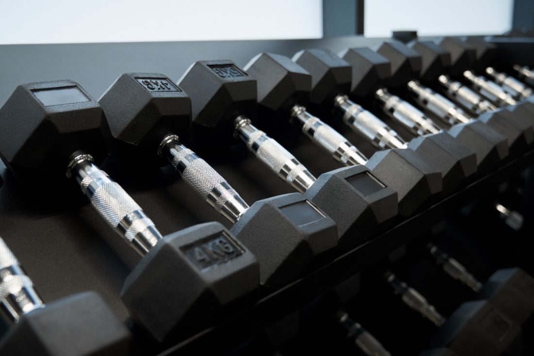 Free weights & dumbbells